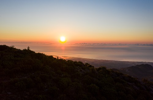 Auteur: Julien ANGELLA ARIAVISTA