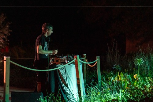 Auteur: Julien ANGELLA ARIAVISTA