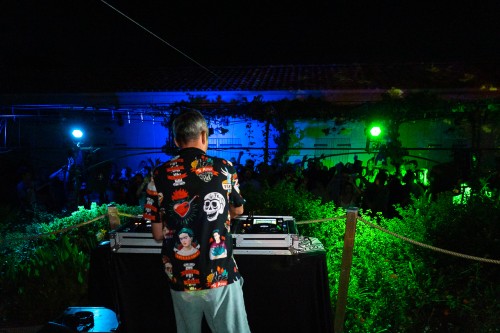 Auteur: Julien ANGELLA ARIAVISTA