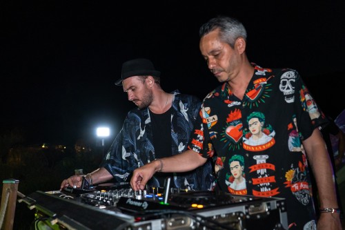 Auteur: Julien ANGELLA ARIAVISTA