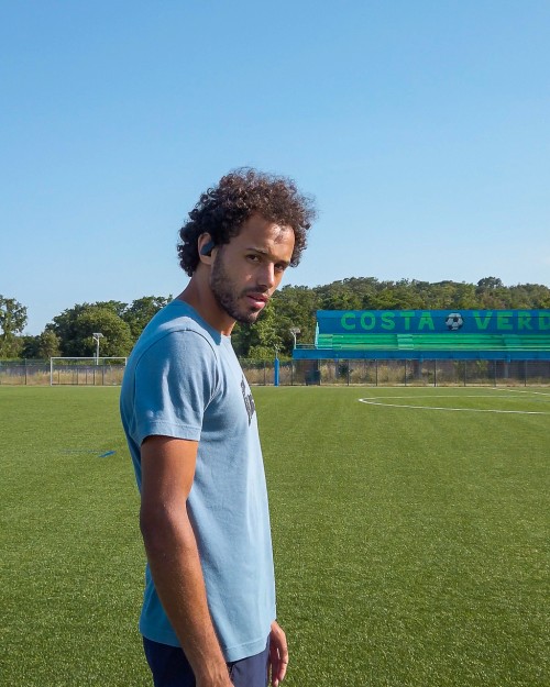 Auteur: Julien ANGELLA ARIAVISTA